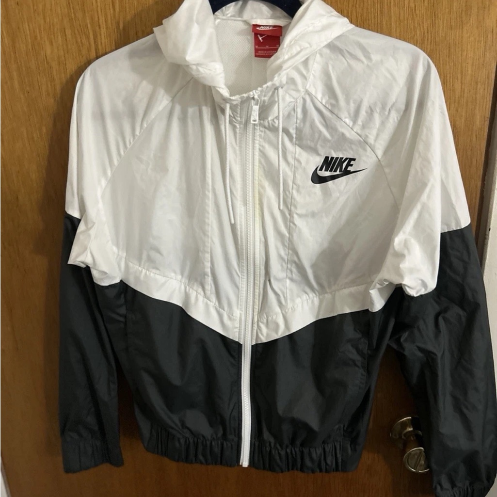 Vintage Nike Windrunner Windbreaker Jacket Sportswear Retro Red Tag! Womens Med